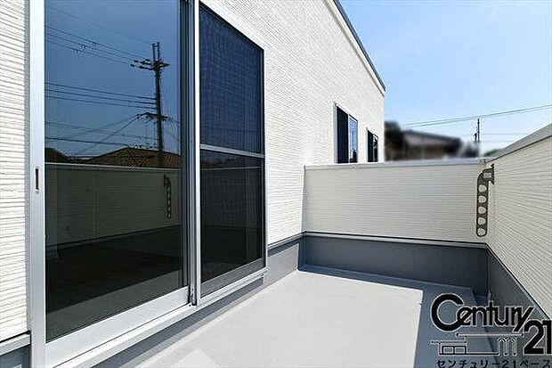 ■≪同仕様写真≫■日当たりのよいバルコニー!洗濯物もよく乾きます!■