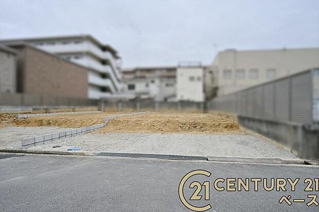 ■現地撮影写真■耐震等級3の地震に強い安心の邸宅!雨で汚れを洗い流してくれるセルフクリーニング機能付き外壁!お気軽にお問い合わせください!■