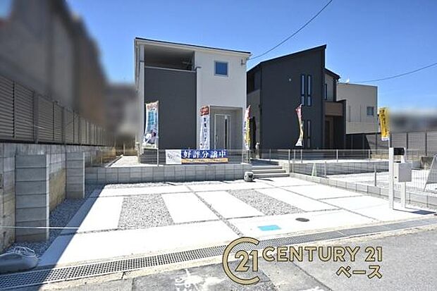 すっきりとした明るい玄関が家族やお客様を迎えてくれます！