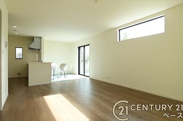 ■ペアガラス使用で結露の心配もありません!■