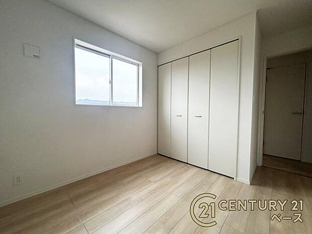 ■陽当たり・通風良好な2面採光のお部屋です!