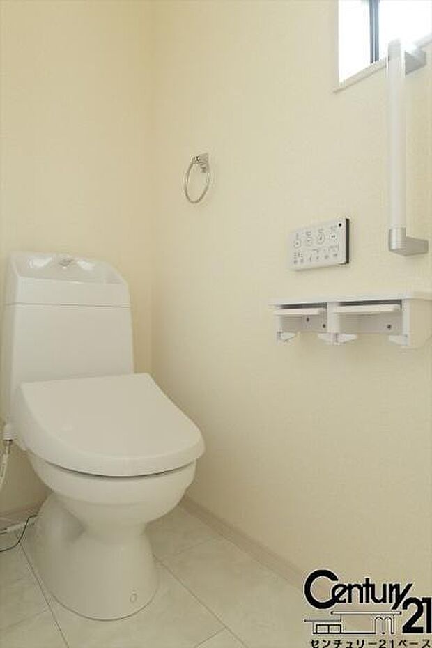 ■フチなし&トルネード洗浄でお掃除も楽らく!ウォシュレット付きです!■