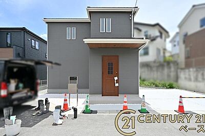 外観:■耐震等級3の地震に強安心の邸宅!雨で汚れを洗い流してくれるセルフクリーニング機能付き外壁!お気軽にお問い合わせください!■ 外観:■耐震等級3の地震に強安心の邸宅!雨で汚れを洗い流してくれるセルフクリーニング機能付き外壁!お気軽にお問い合わせください!■
