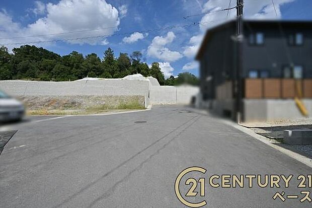 ■現地撮影写真■コンビニが徒歩圏内に近接しています。