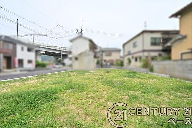 ■現地撮影写真■スーパーまで徒歩圏内・毎日のお買い物も楽々です！