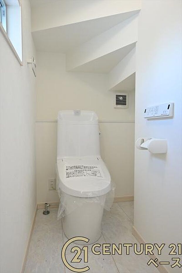 ■現地撮影写真■1・2階ともに清潔感ある綺麗なお手洗を完備!