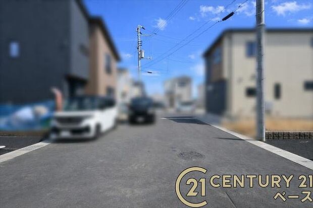 ■現地撮影写真■小学校まで徒歩圏内とお子様の通学も安心!