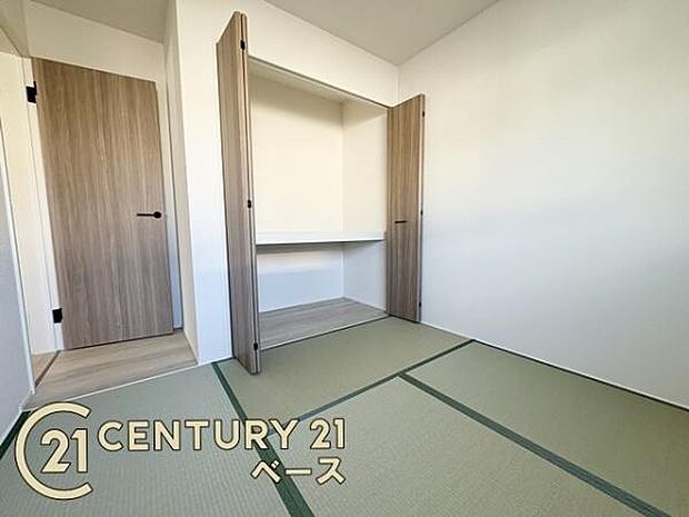 ■現地撮影写真■ほっこり落ち着ける和室となっております。