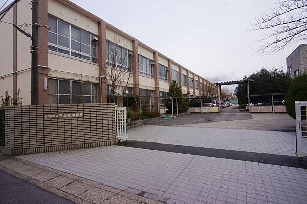 守山東中学校まで1500m、守山東中学校まで1500m(徒歩約19分)
