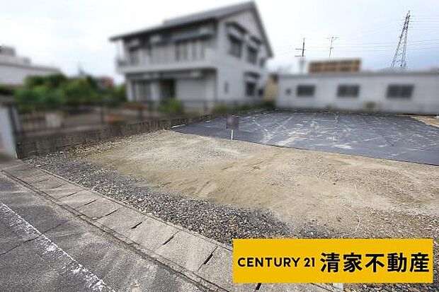 A区画:小・中学校まで徒歩約9分圏内!(2025年10月撮影)