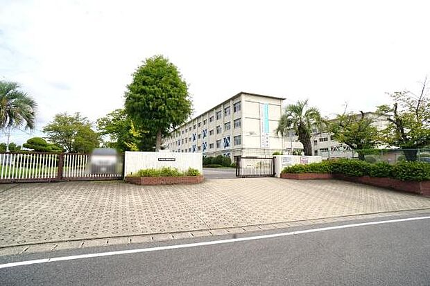 旭野高等学校まで988m、旭野高等学校まで988m(徒歩約13分)