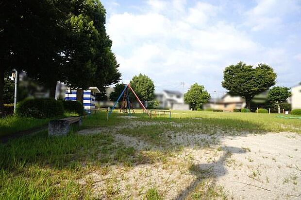 井田公園まで584m、井田公園まで584m(徒歩約8分)