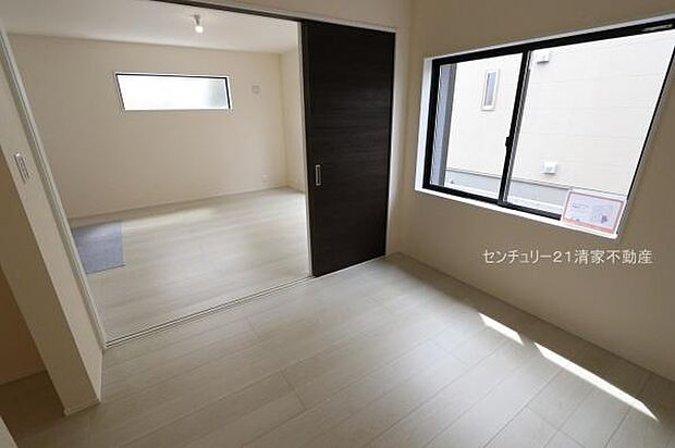 2号棟：全居室収納ありで住空間スッキリ！(2026年04月撮影)