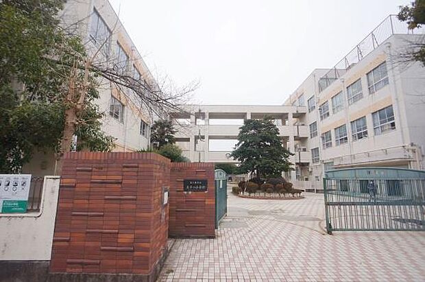 天子田小学校まで73m、天子田小学校まで73m(徒歩約1分)