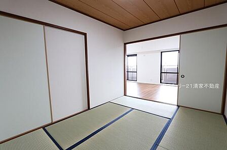小さなお子様のお世話に大活躍の和室(2026年08月撮影)