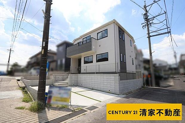 角地で日当たり良好!(2026年08月撮影)