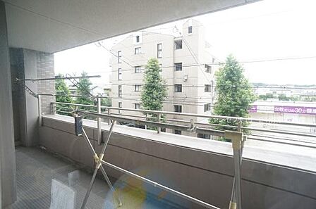 広々バルコニーでお洗濯ラクラク(2026年08月撮影)