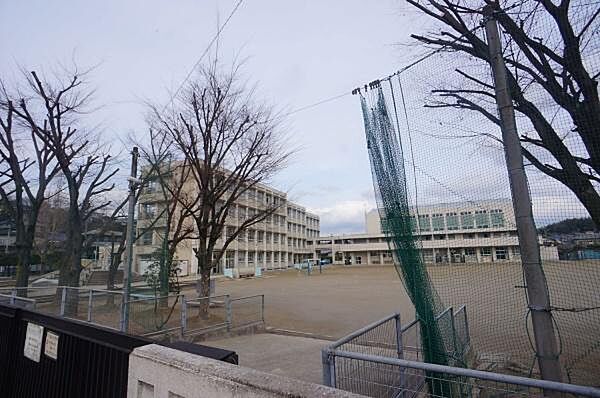 大森北小学校まで450m、大森北小学校まで450m(徒歩約6分)