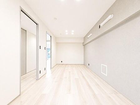 ミライカベ採用の広々とした居室です♪将来は壁を作成し2つの居室に分けて利用できます！