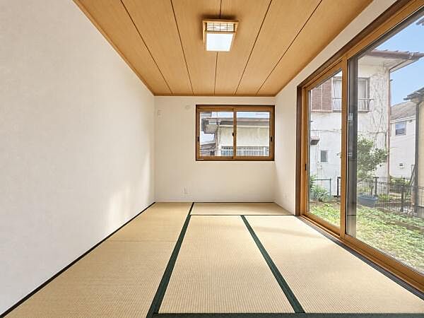 食後の後は和室でゴロゴロ出来ちゃいます！お客さんが来た時には客室としても利用できます♪