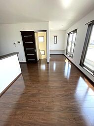 彦根市甘呂町　中古戸建 2SLDKのリビング/ダイニング