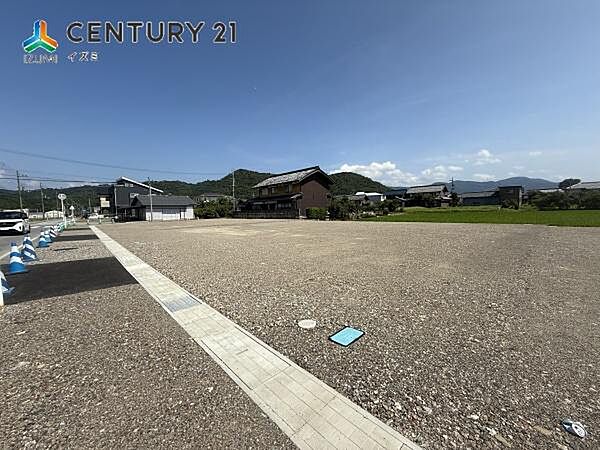 国道近くのお出かけに便利な立地！