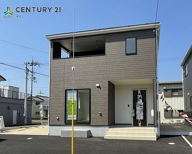 類似外観同仕様写真になります。 外壁の色・形状など異なる場合がございます。