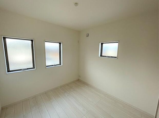 洋室同社施工例写真色・仕様は実際の物件と異なる場合がございます。