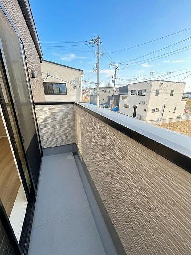 日当たり良好なバルコニー