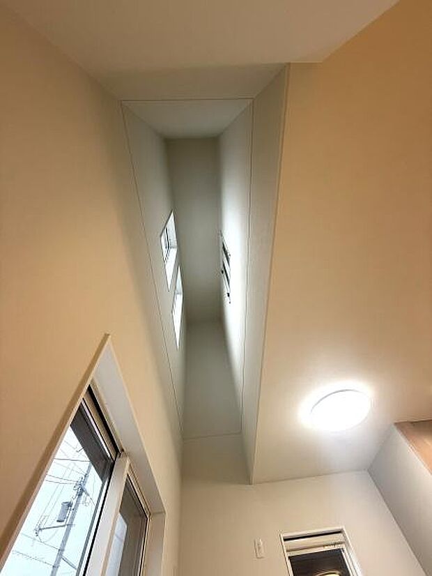 リビングの吹き抜け