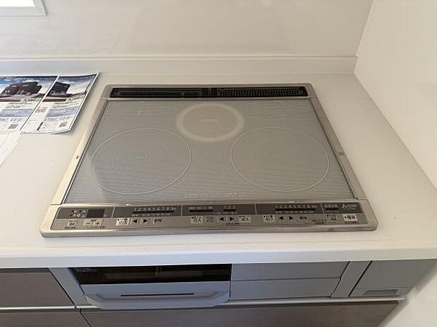 IHクッキングヒーターでお掃除ラクラク