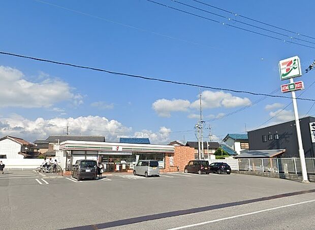 セブンイレブン長浜平方町店まで606m