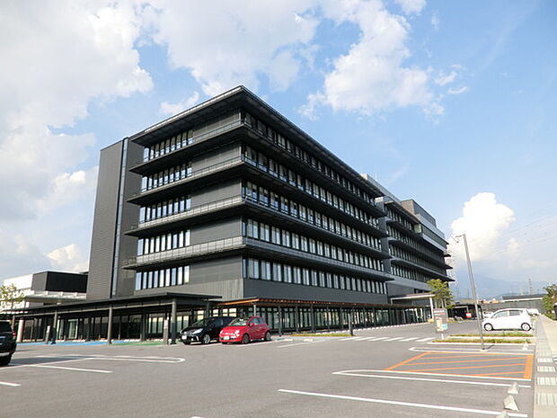 長浜市役所まで1790m