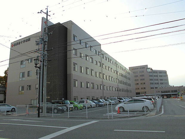 長浜赤十字病院まで1723m