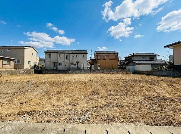 B号地　62.50坪　1090万円