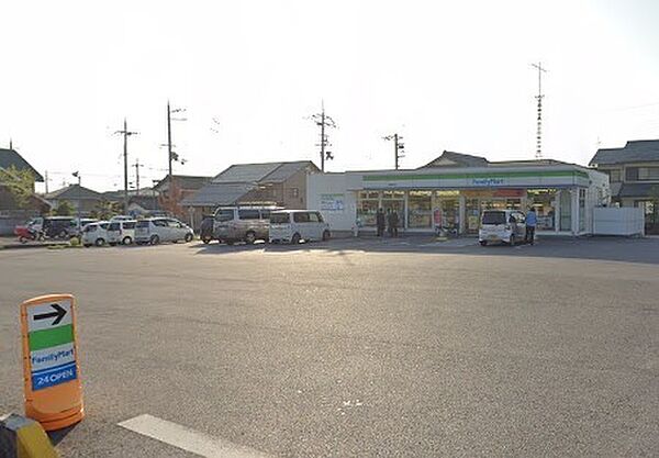 ファミリーマート彦根原町店まで313m