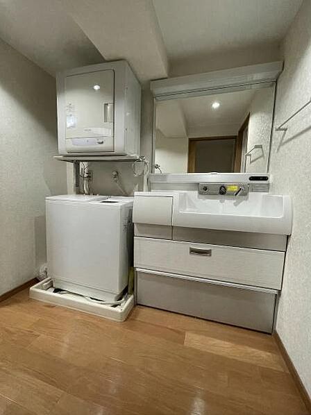 ※掲載写真はAI処理により家具・小物を消去しています。実際の室内状況とは異なる場合があります。現況を優先とします。