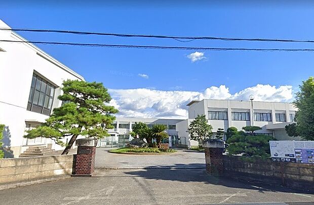 米原市立坂田小学校まで1436m