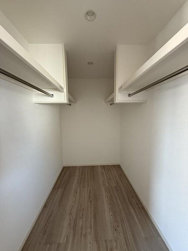同社施工例写真 ウォークインクローゼット