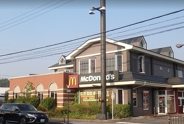 マクドナルド8号線彦根店まで734m