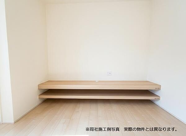 同社施工例写真リビングにあるテレビボード