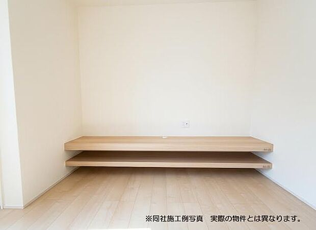 同社施工例写真リビングにあるテレビボード