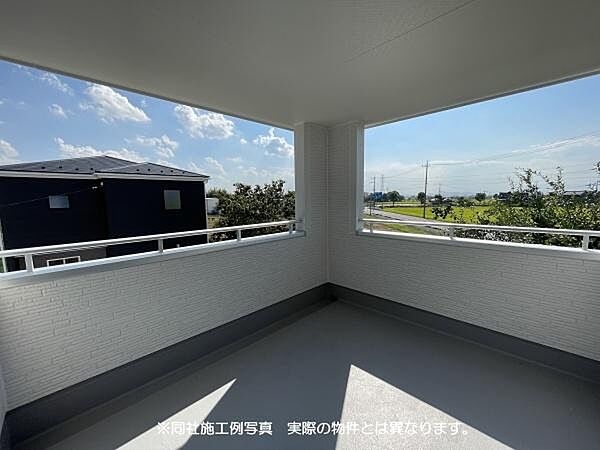 同社施工例写真　バルコニー