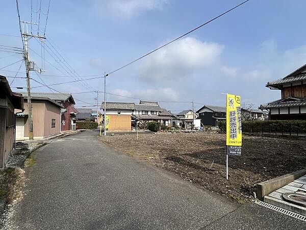前面道路は幅員約4.6m