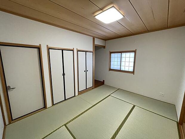 畳表、襖張替された和室ゆったりと落ち着く空間　ゲストルームとしても使えます