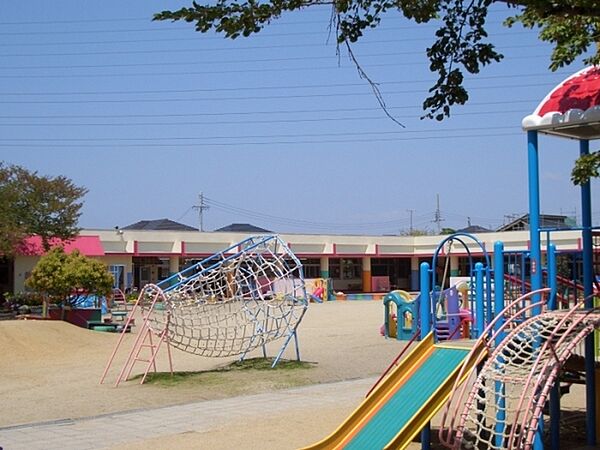 阪南市立はあとり幼稚園まで298m
