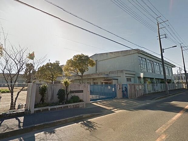 岸和田市立山直北小学校まで1262m