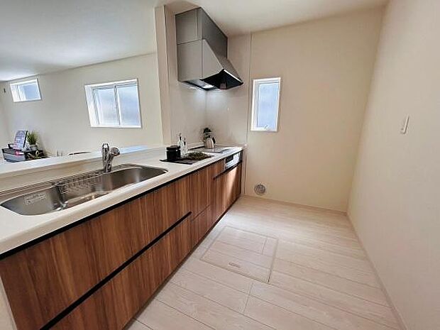 写真は同社施工例です。