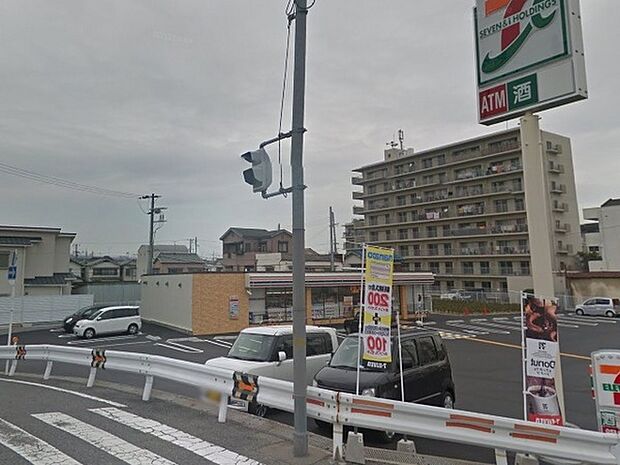 セブンイレブン岸和田春木泉町店まで369m