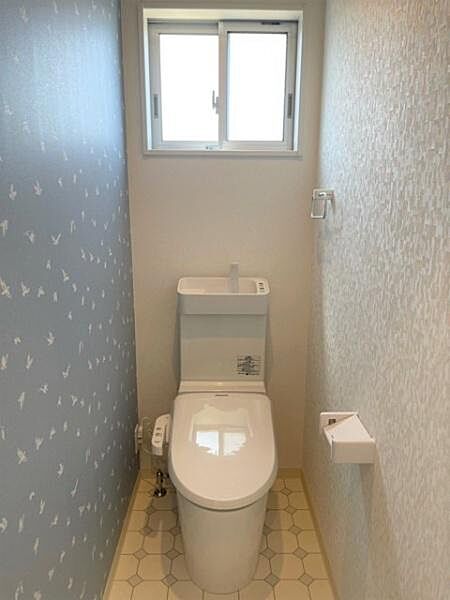 写真は新築販売時の写真です。
